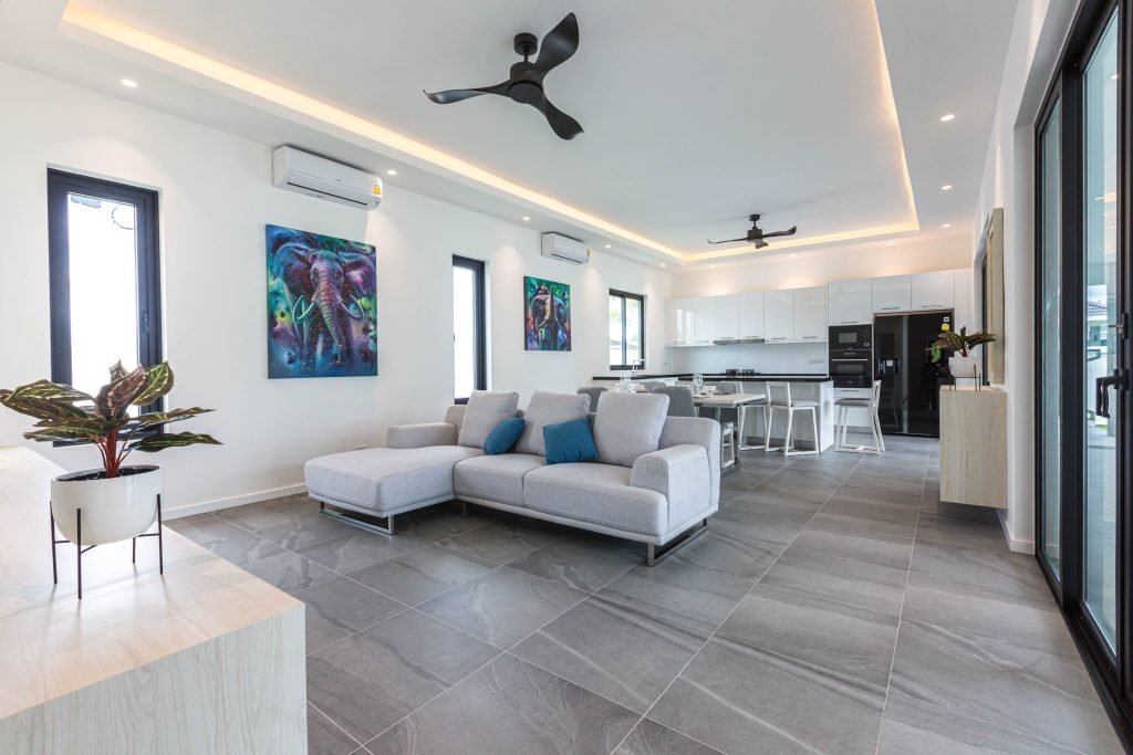 Highland Villa image